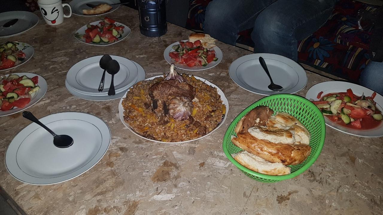Bishkek Homestel بيشكيك المظهر الخارجي الصورة